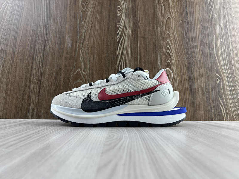 NIKE SACAI (14)