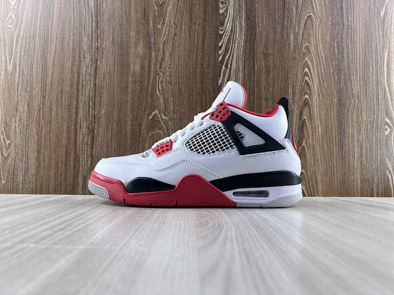 NIKE AIR JORDAN 4 (12)