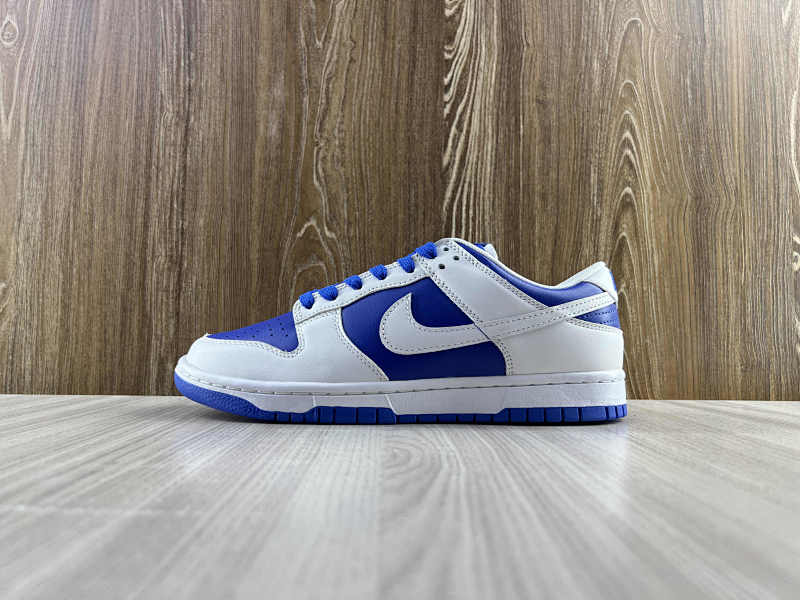 NIKE DUNK (277)