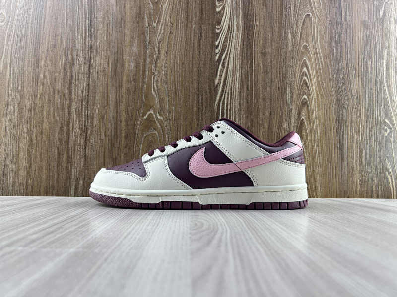 NIKE DUNK (351)