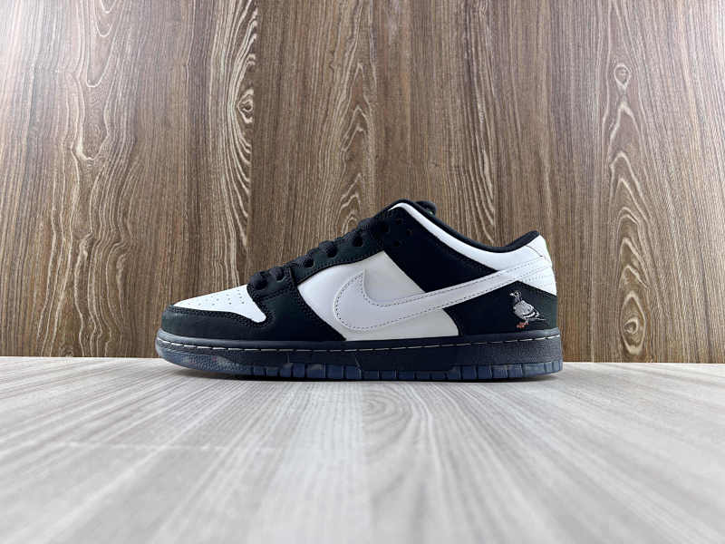 NIKE DUNK (178)