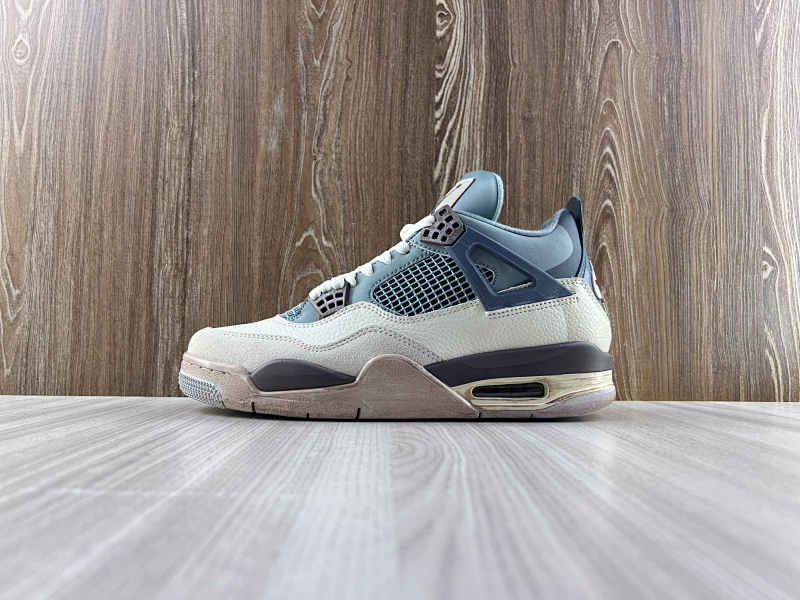 NIKE AIR JORDAN 4 (24)