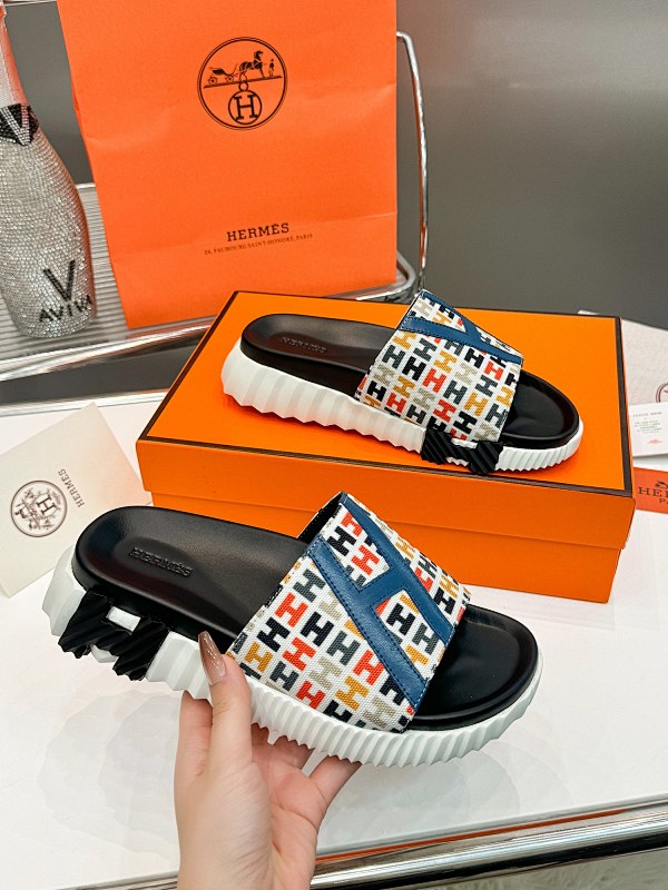 HERMES SHOES (386)