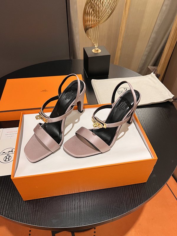 HERMES SHOES (259)