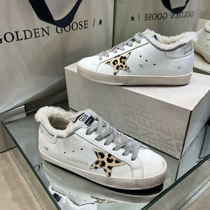 GOLDEN GOOSE SHOES (32)
