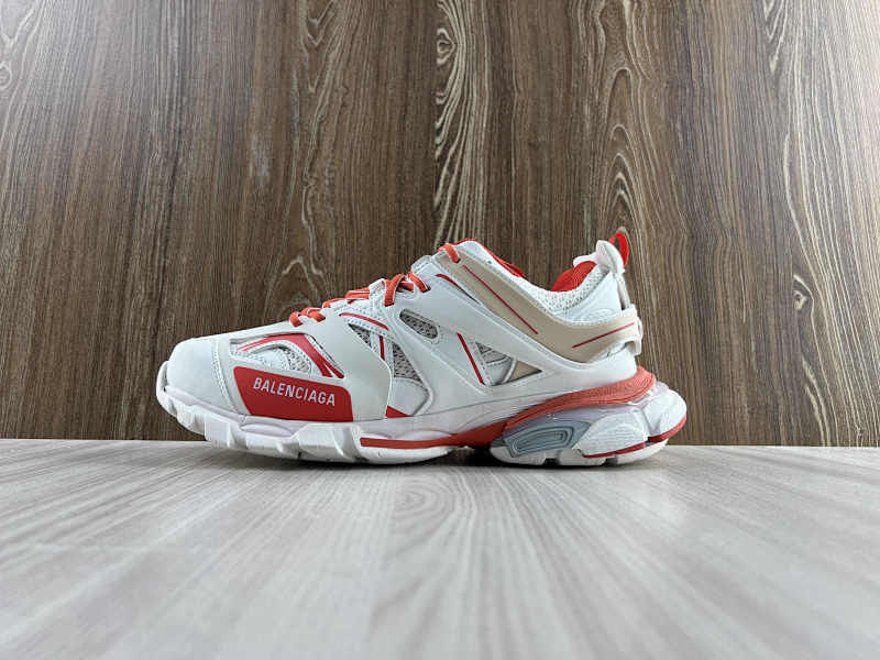 BALENCIAGA SHOES (289)