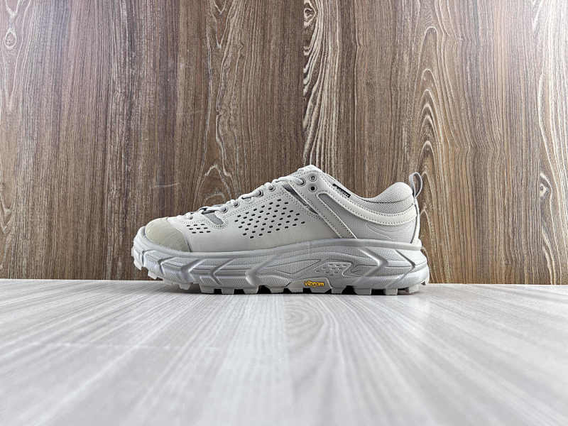 HOKA SHOES (5)