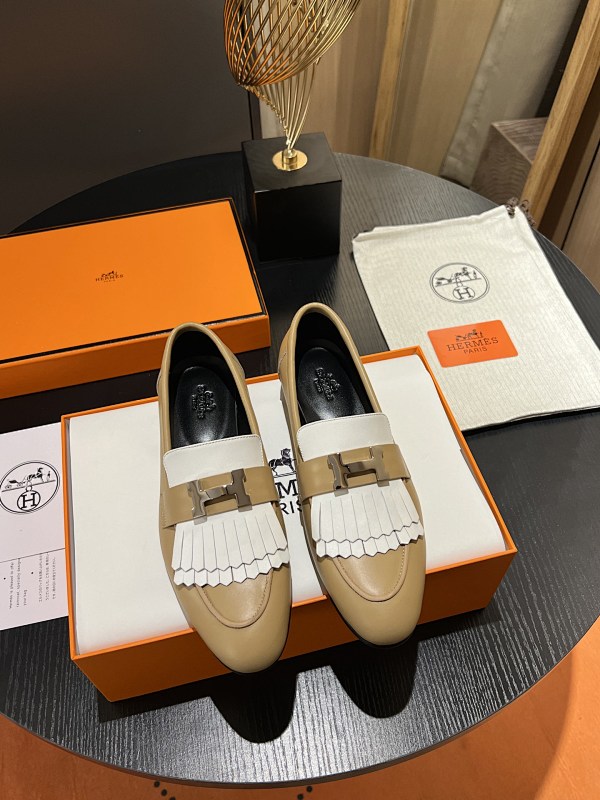 HERMES SHOES (96)