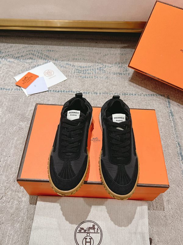 HERMES SHOES (229)