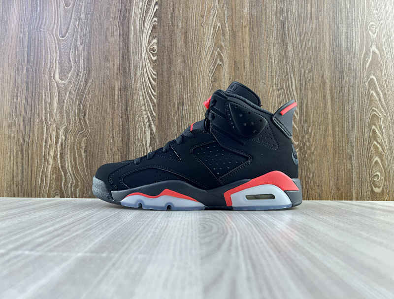 NIKE AIR JORDAN 6 (2)
