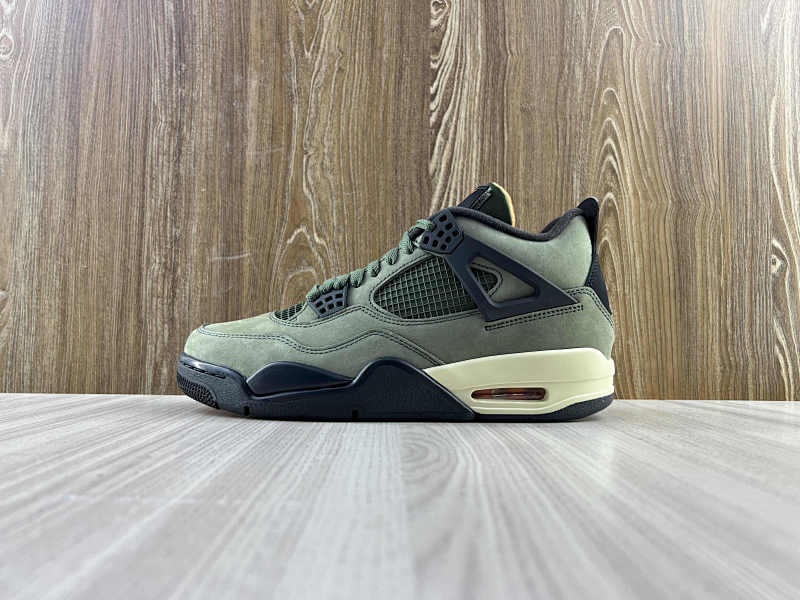 NIKE AIR JORDAN 4 (180)