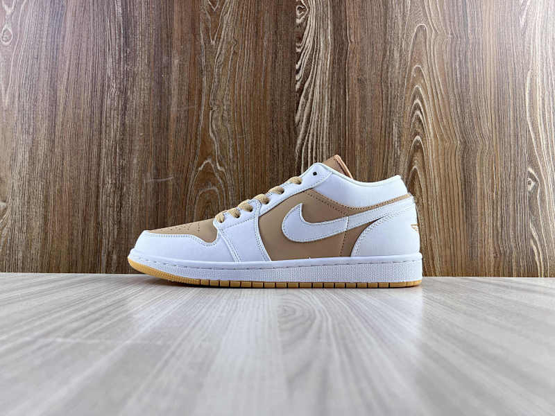 NIKE AIR JORDAN 1 LOW (68)