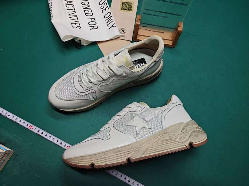 GOLDEN GOOSE SHOES (6)