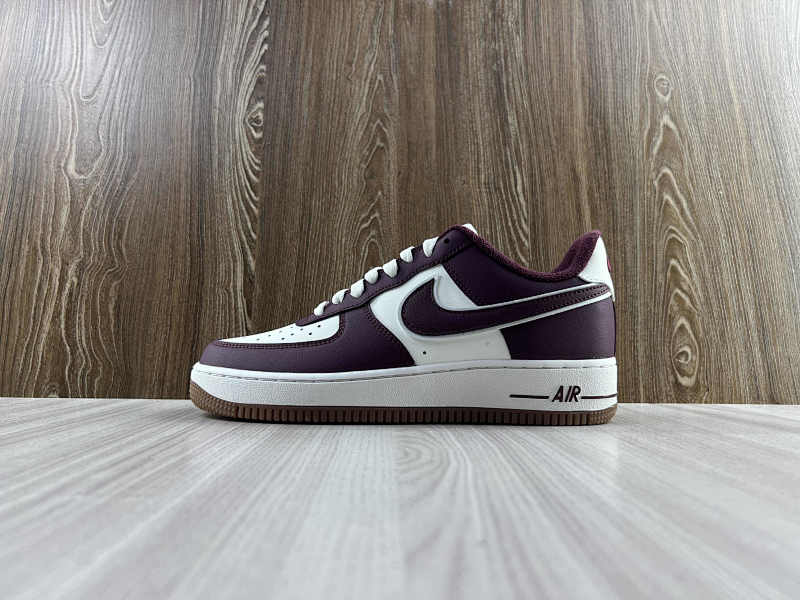 NIKE AIR FORCE 1 (53)