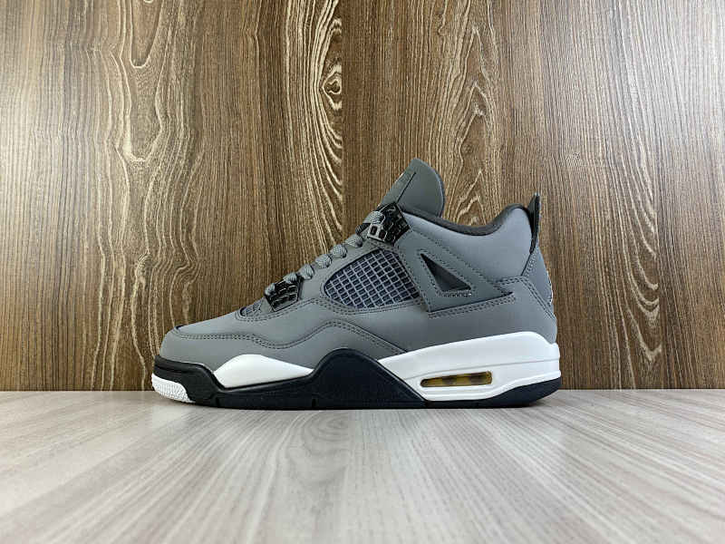 NIKE AIR JORDAN 4 (96)