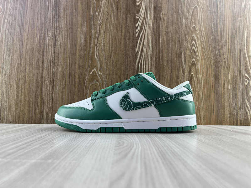 NIKE DUNK (266)