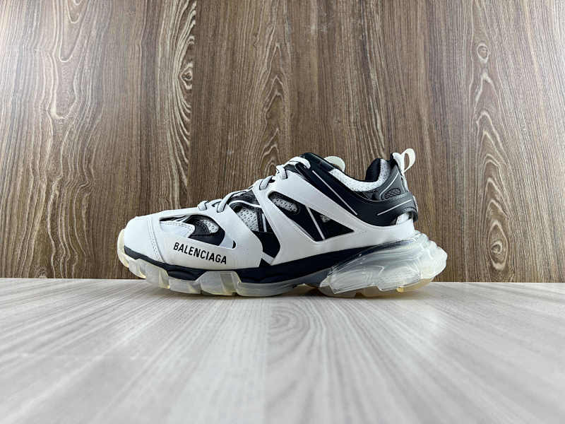 BALENCIAGA SHOES (157)