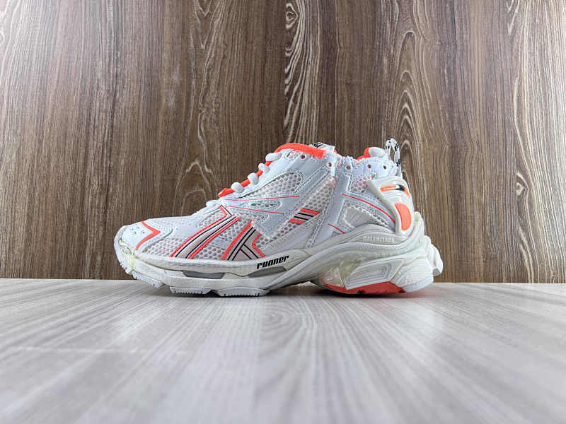 BALENCIAGA SHOES (69)