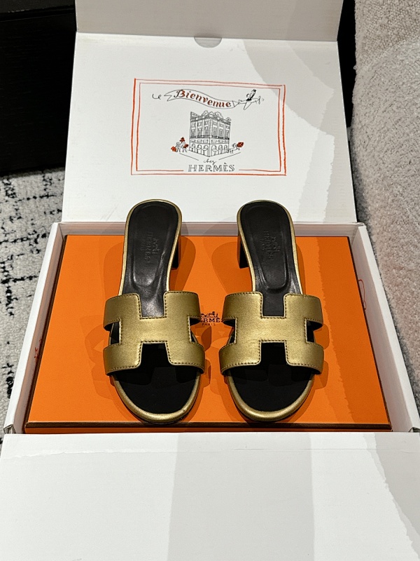 HERMES SHOES (526)