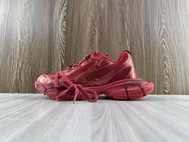 BALENCIAGA SHOES (107)