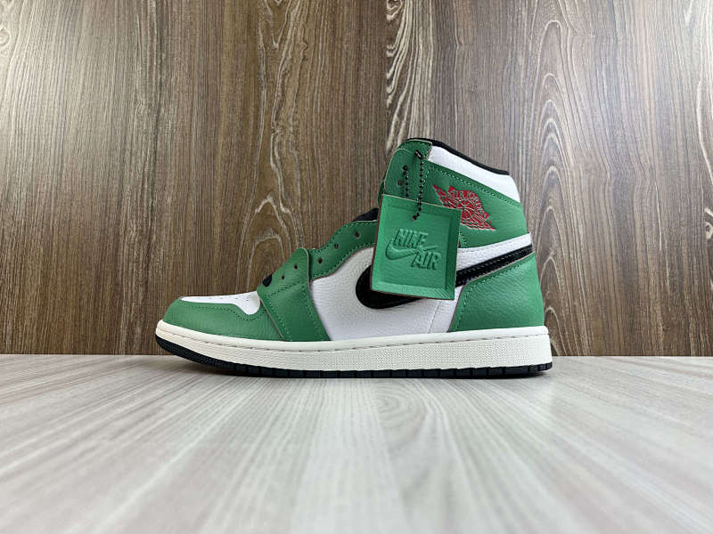 NIKE AIR JORDAN 1 HIGH (96)