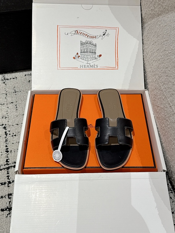 HERMES SHOES (482)