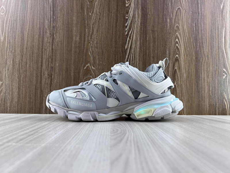 BALENCIAGA SHOES (229)