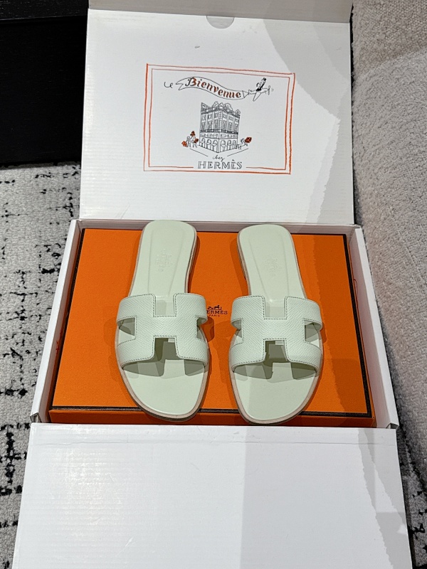 HERMES SHOES (463)