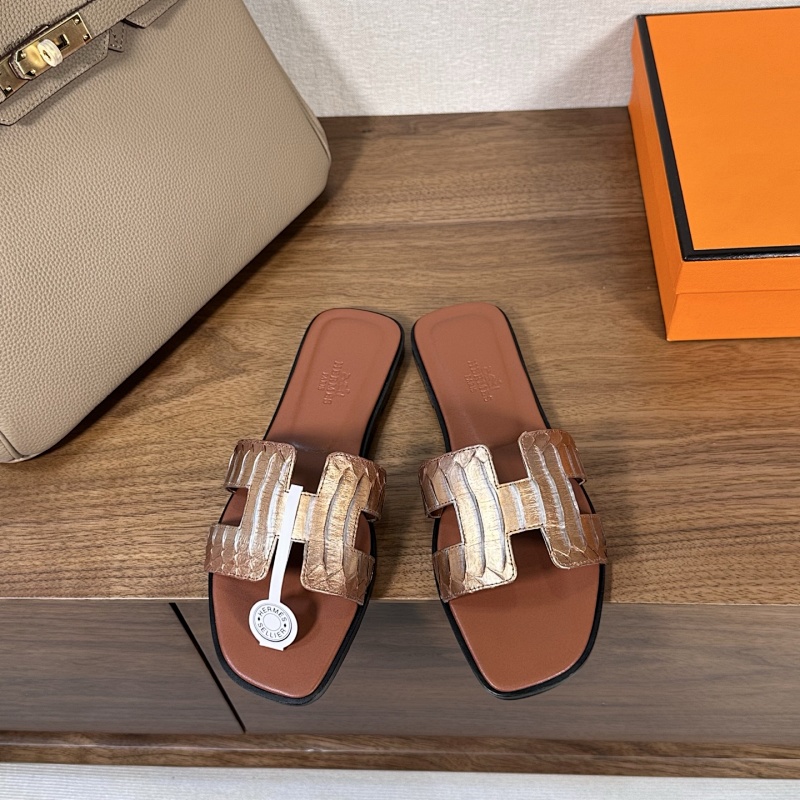 HERMES SHOES (604)