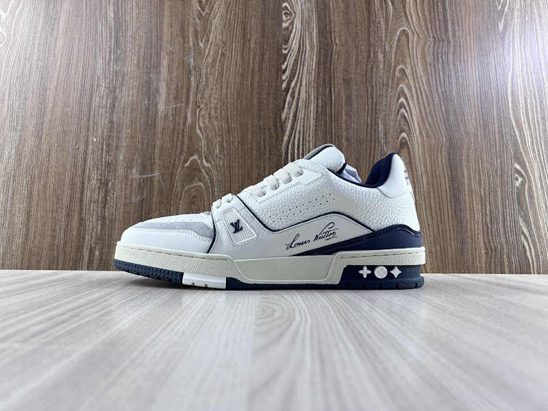 LOUIS VUITTON SHOES (59)