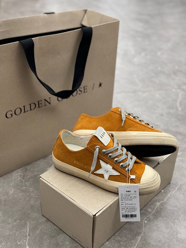 GOLDEN GOOSE SHOES (2416)