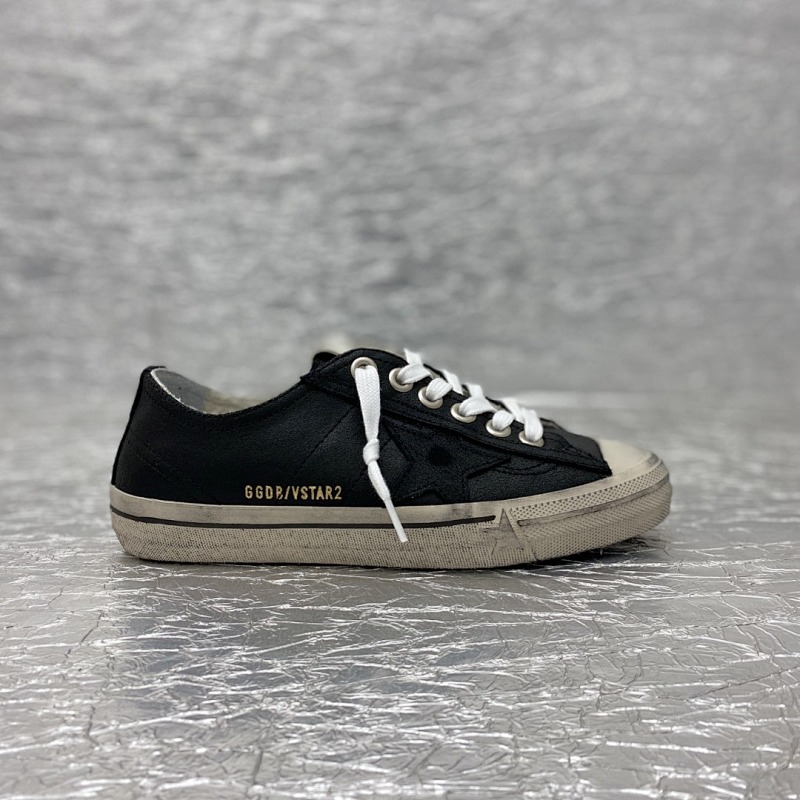 GOLDEN GOOSE SHOES (2588)