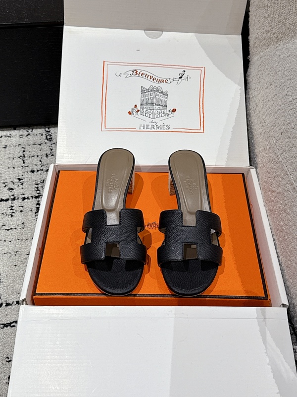 HERMES SHOES (552)