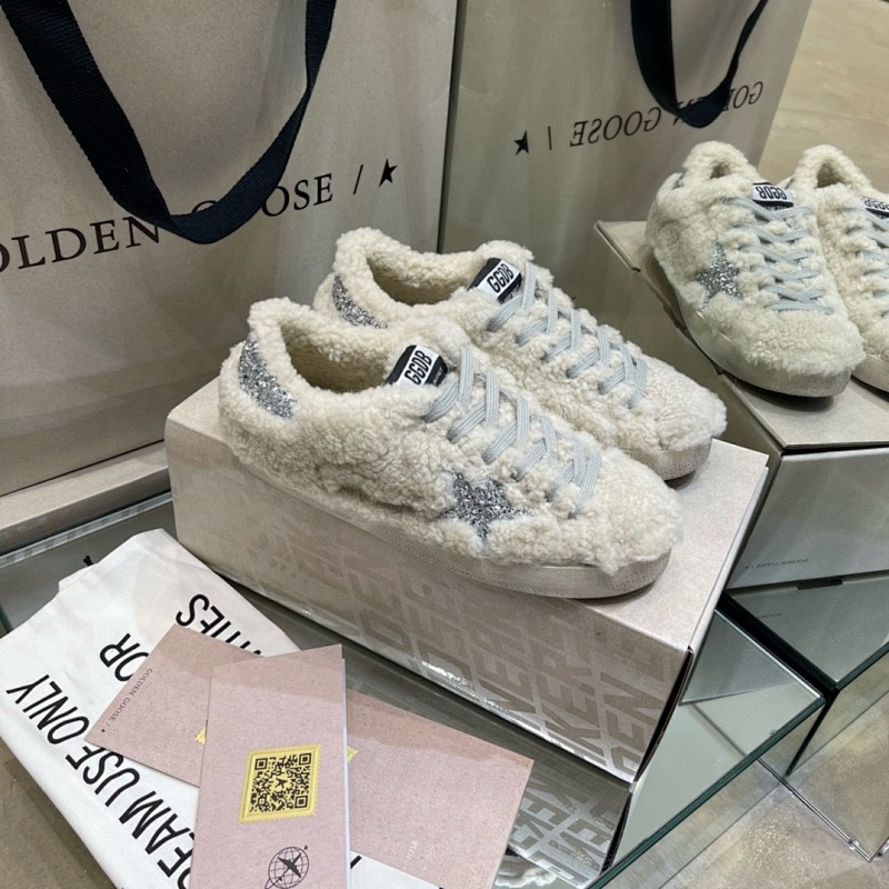 GOLDEN GOOSE SHOES (30)