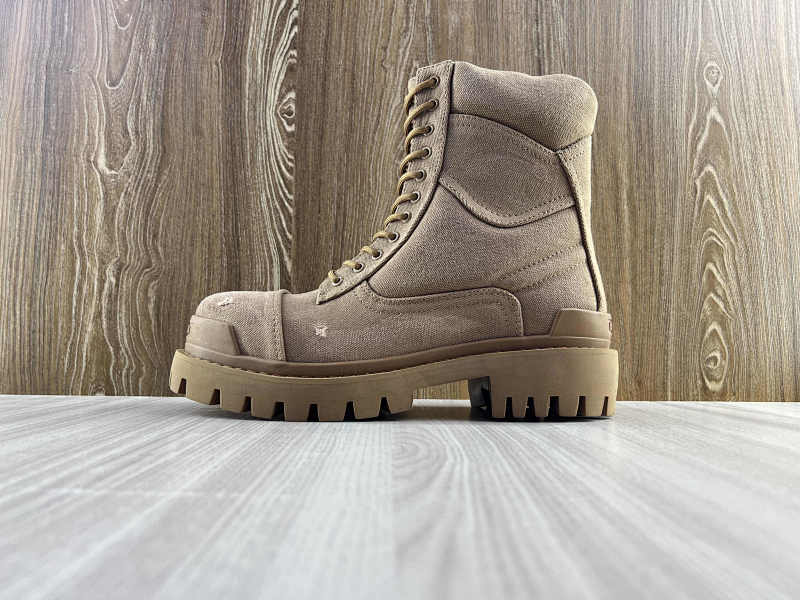 BALENCIAGA SHOES (21)