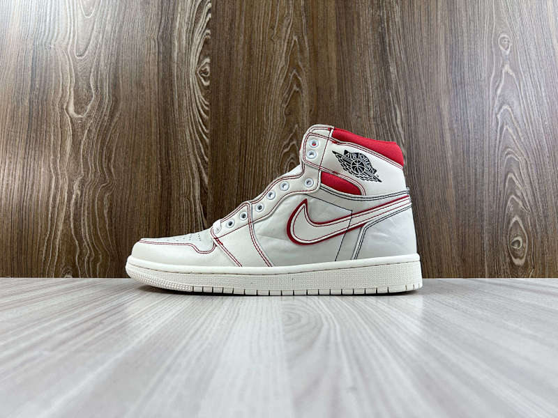 NIKE AIR JORDAN 1 HIGH (54)