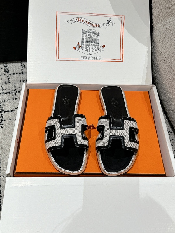 HERMES SHOES (512)