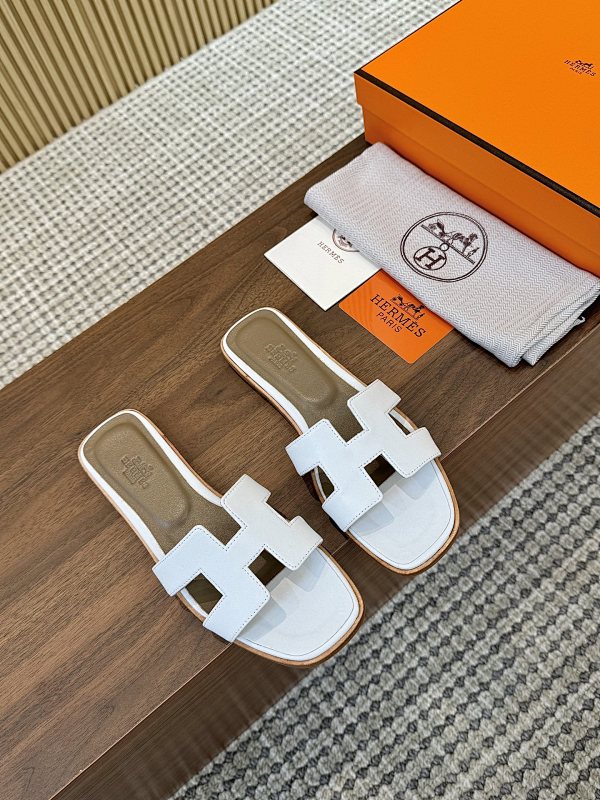 HERMES SHOES (458)