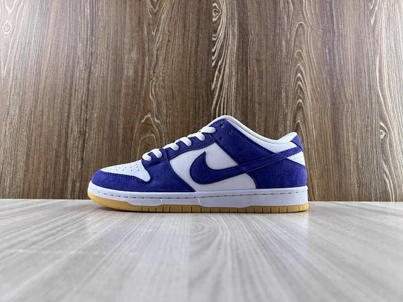 NIKE DUNK (335)