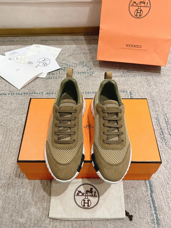 HERMES SHOES (132)