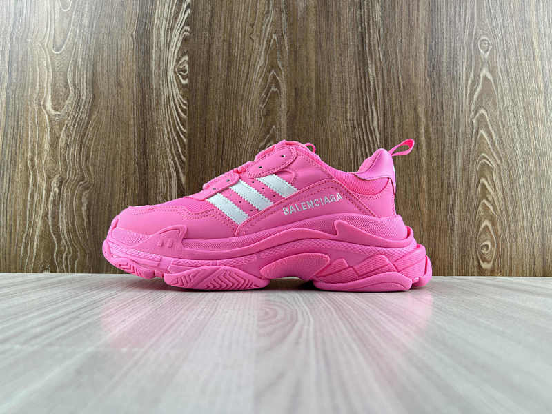 BALENCIAGA SHOES (36)