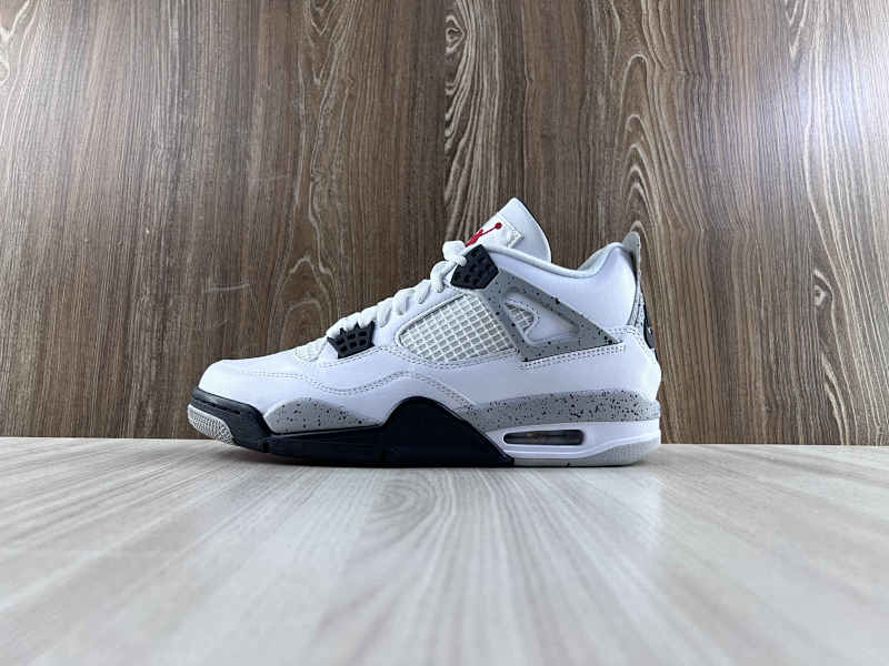 NIKE AIR JORDAN 4 (65)
