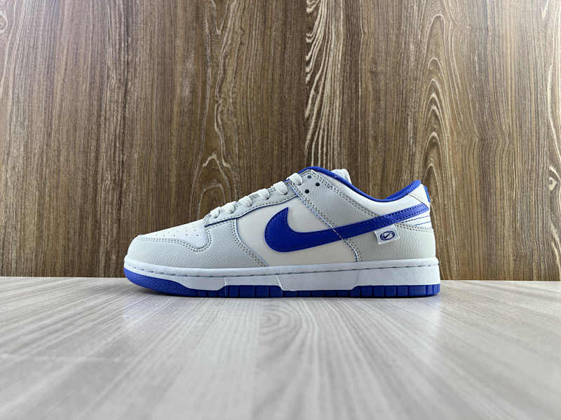 NIKE DUNK (271)