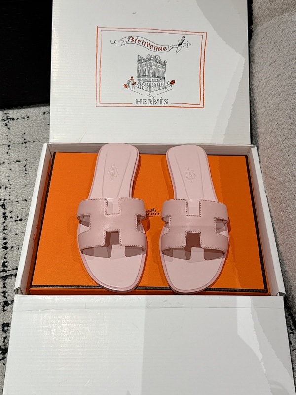 HERMES SHOES (479)