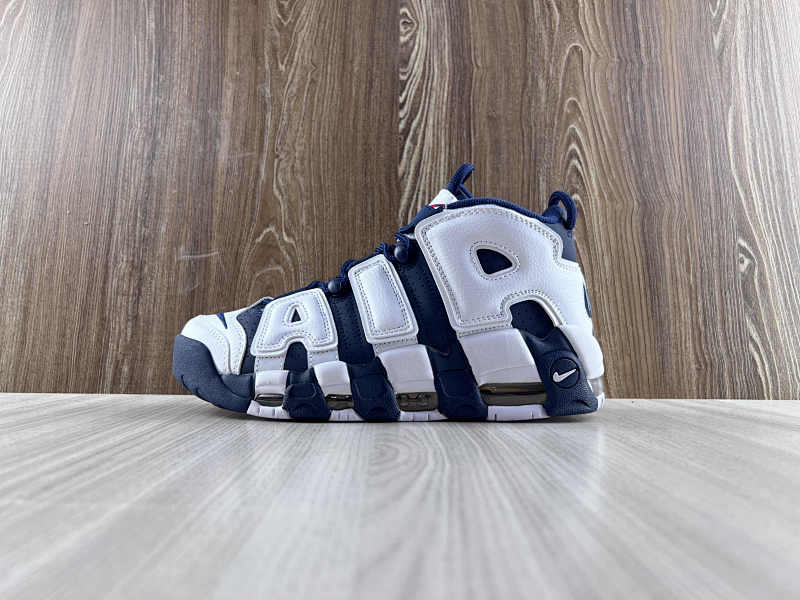 NIKE UPTEMPO (5)