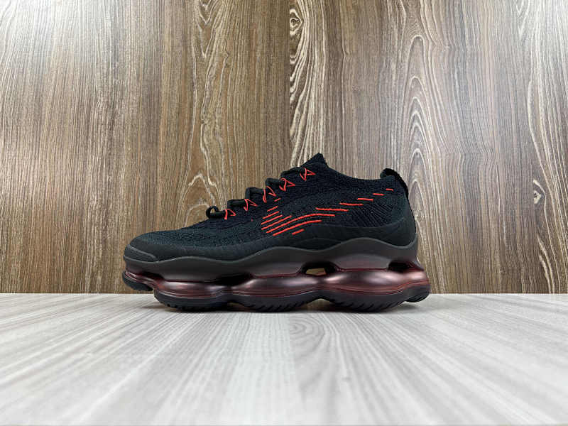 NIKE VAPORMAX (6)