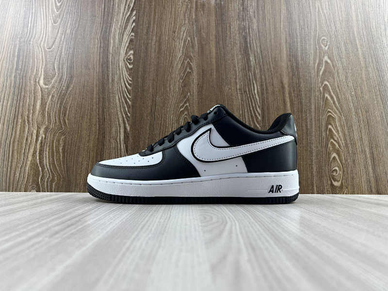 NIKE AIR FORCE 1 (37)