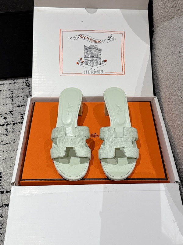 HERMES SHOES (541)