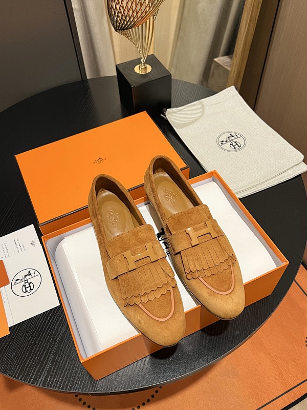 HERMES SHOES (86)
