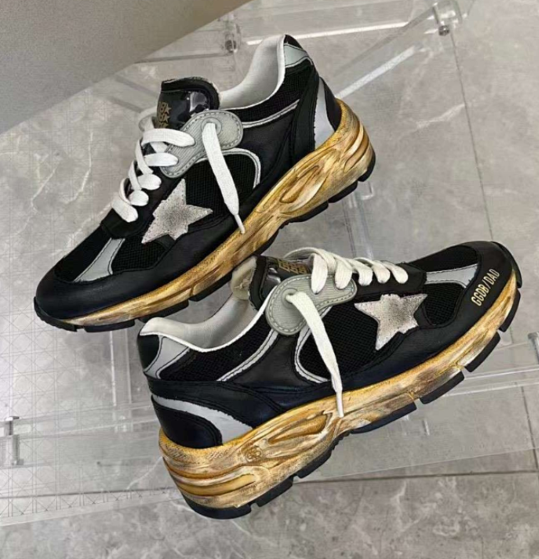 GOLDEN GOOSE SHOES (9)